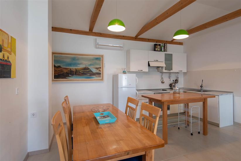 Apartment A1, for 6 persons