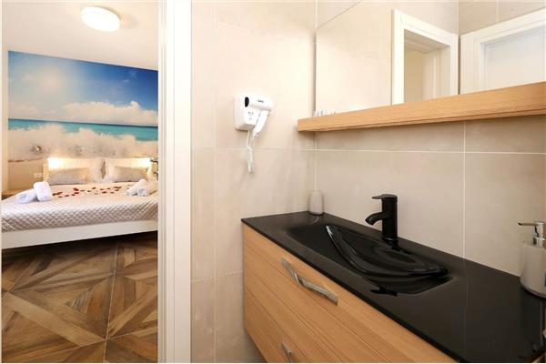 Apartment A1, for 6 persons