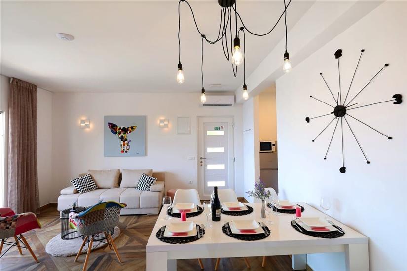 Apartment A1, for 6 persons