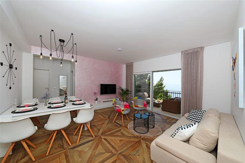 Apartment A1, for 6 persons