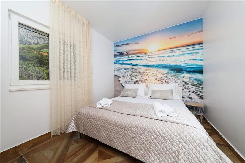 Apartment A2, for 6 persons