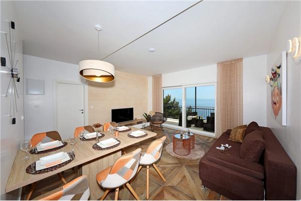 Apartment A2, for 6 persons