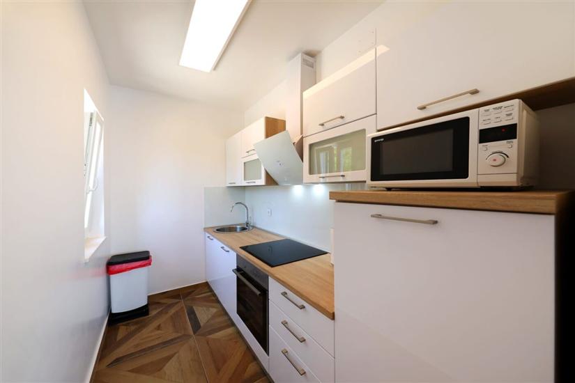 Apartment A2, for 6 persons