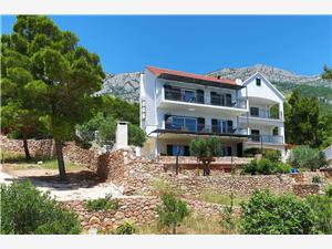 Apartment Middle Dalmatian islands,BookapartmentsFrom 290 €