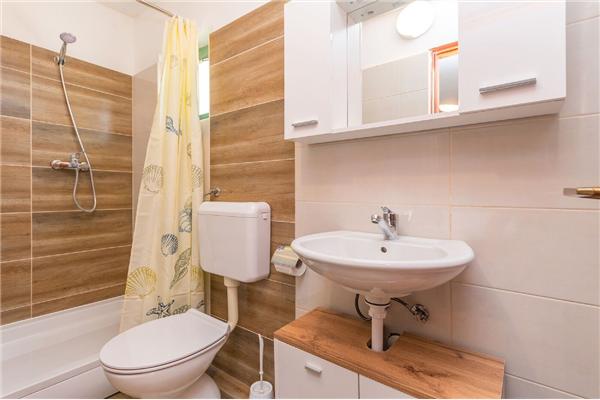 House K1, for 5 persons