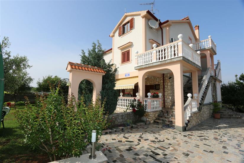 Apartment Čekić