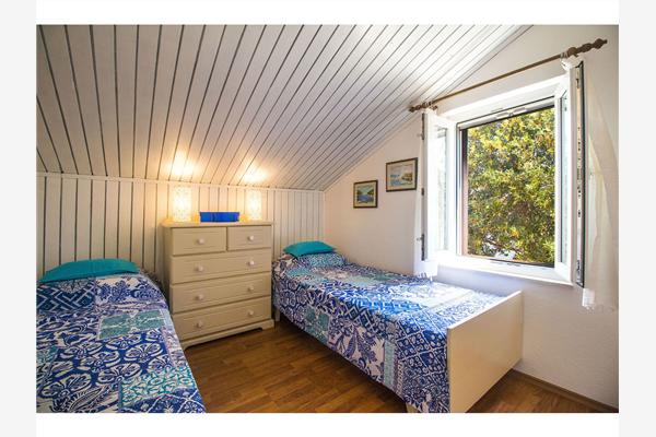 House K1, for 8 persons