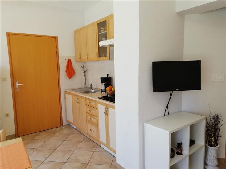 Apartment A1, for 6 persons