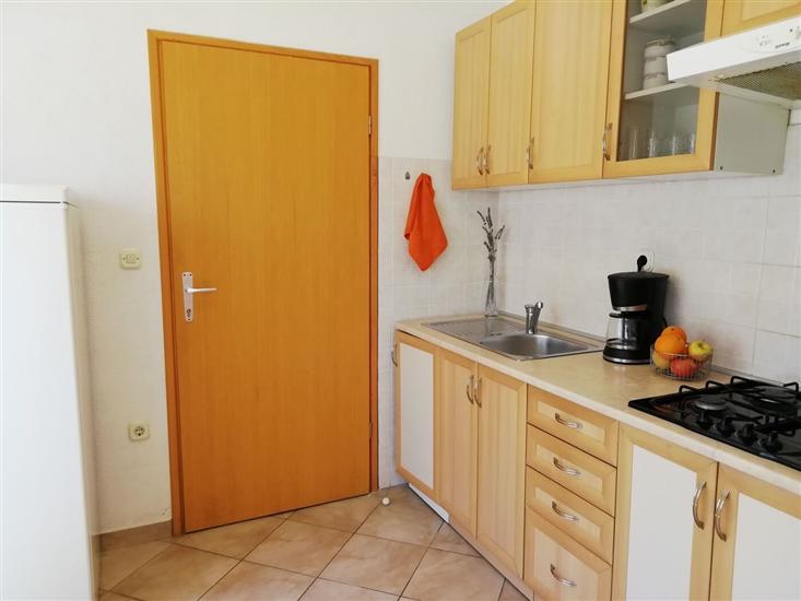 Apartment A1, for 6 persons