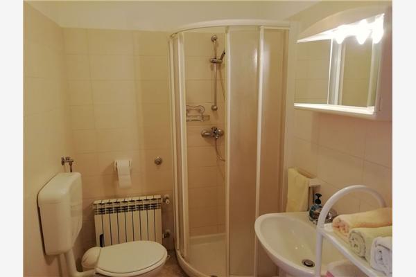 Apartment A1, for 6 persons