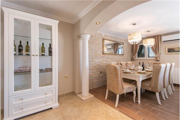 House K1, for 8 persons