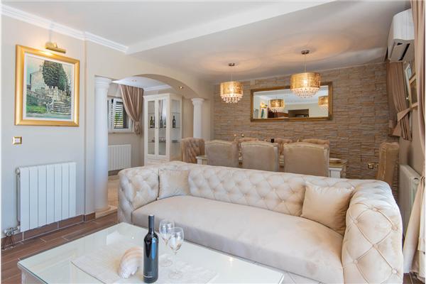 House K1, for 8 persons