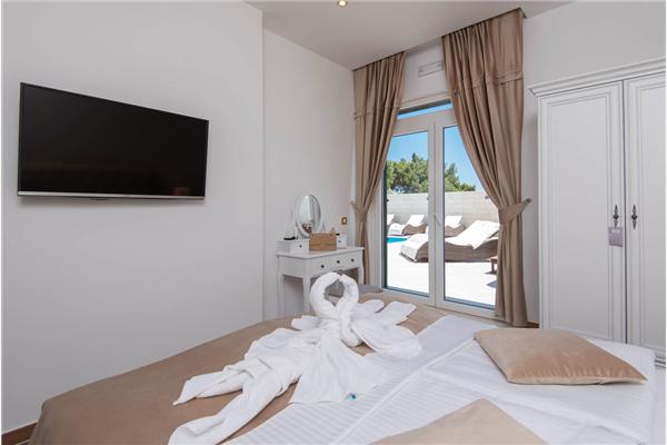 House K1, for 8 persons