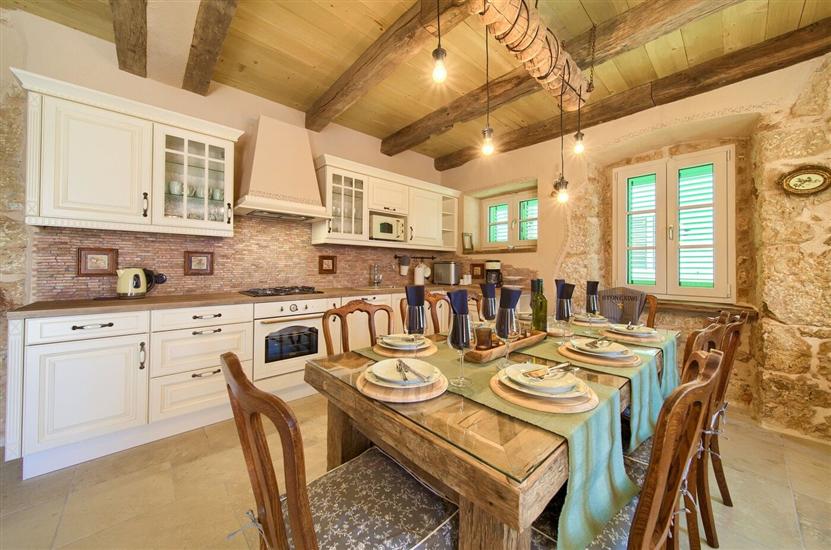 House K1, for 8 persons