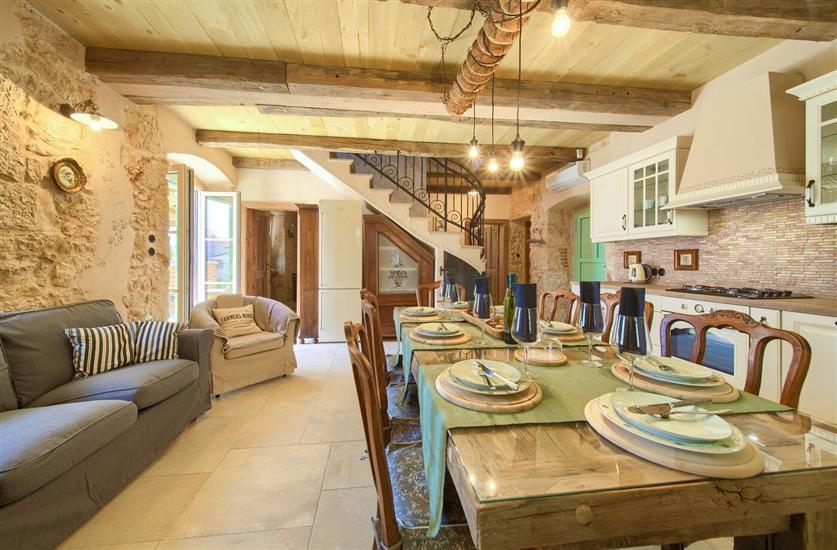 House K1, for 8 persons