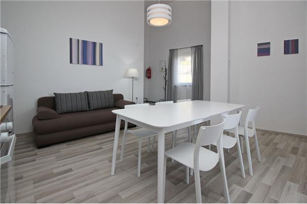 Apartment A1, for 6 persons