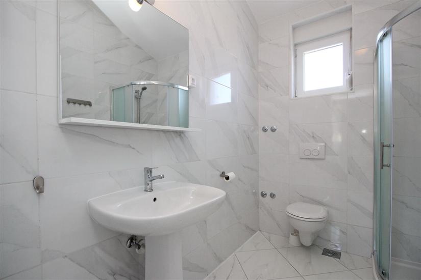 Apartment A1, for 6 persons