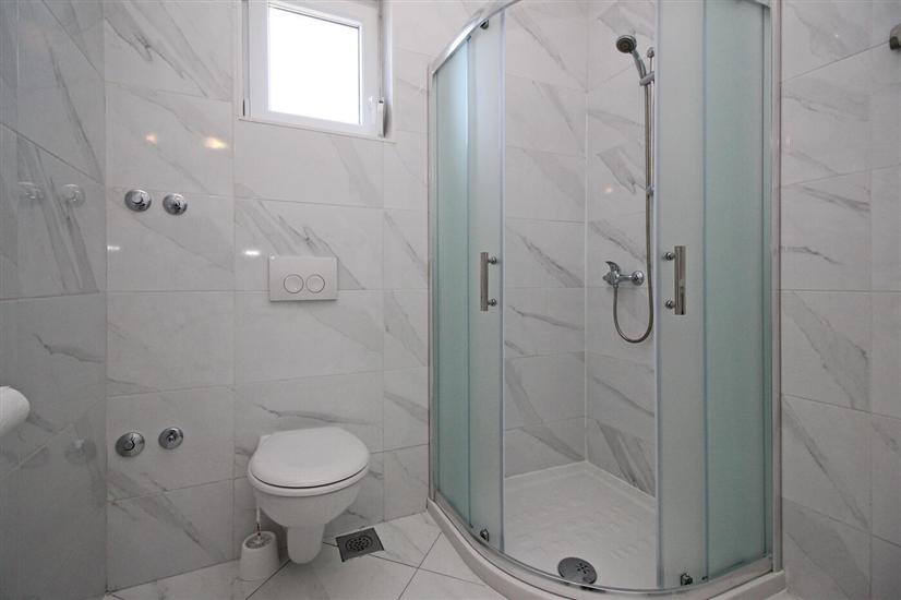 Apartment A1, for 6 persons