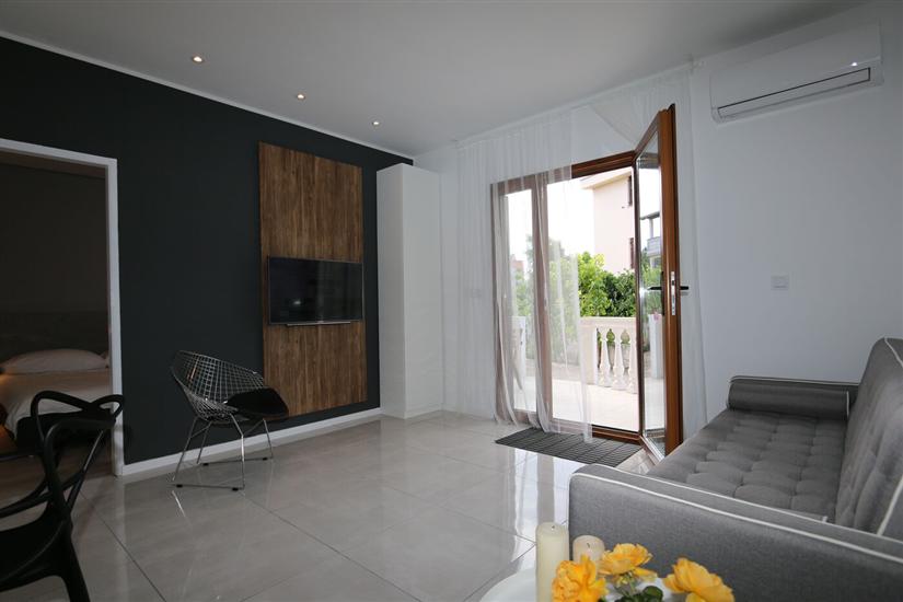 Apartment A2, for 5 persons