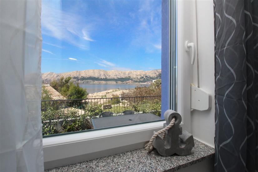 Apartment A4, for 4 persons