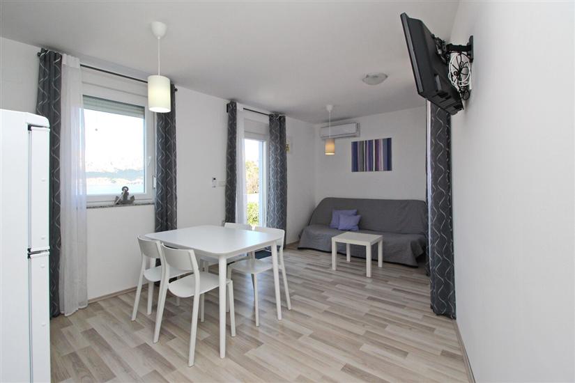 Apartment A4, for 4 persons