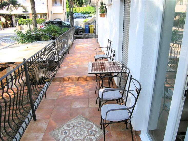 Apartment A1, for 3 persons