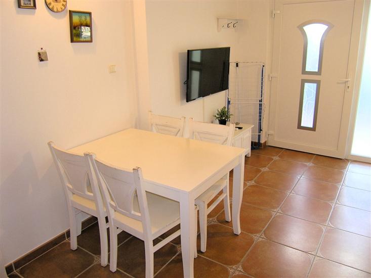 Apartment A1, for 3 persons