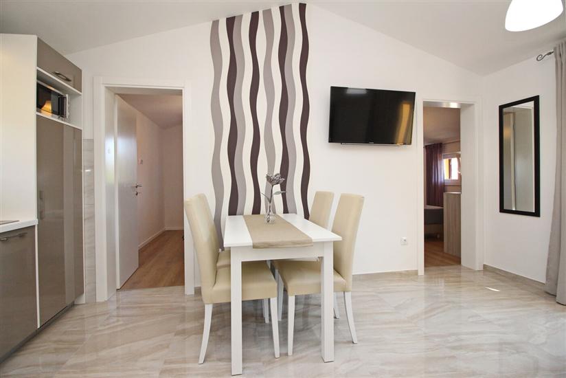 Apartment A4, for 4 persons