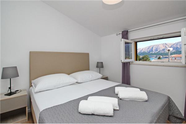 Apartment A4, for 4 persons