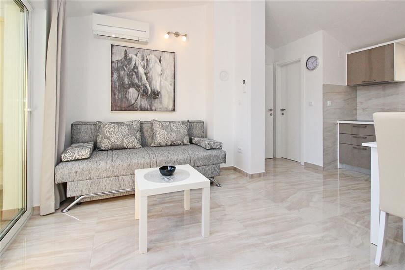 Apartment A4, for 4 persons