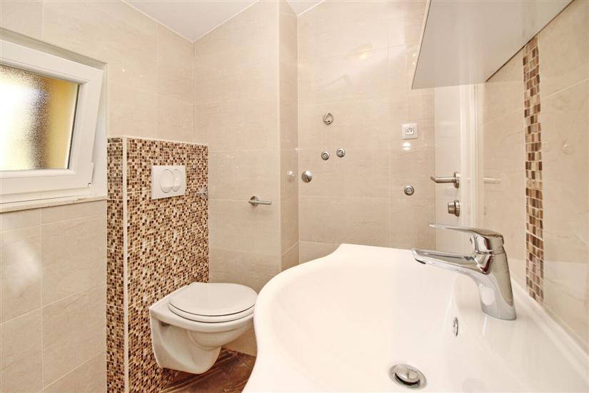 Apartment A4, for 4 persons