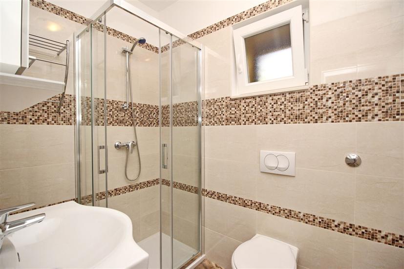 Apartment A5, for 4 persons