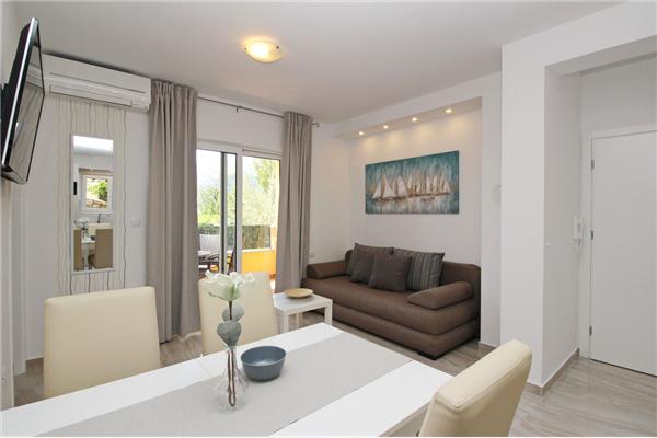Apartment A6, for 4 persons