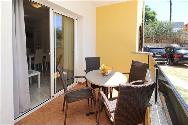 Apartment A6, for 4 persons