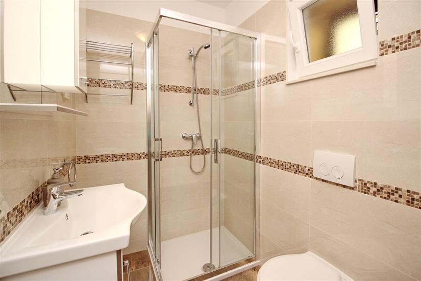 Apartment A6, for 4 persons