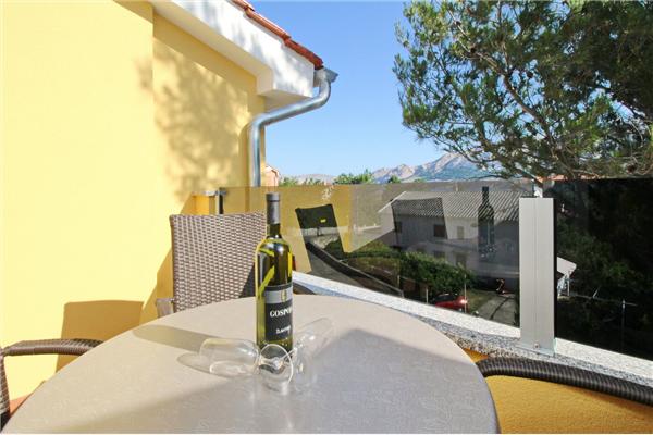 Apartment A7, for 6 persons