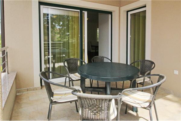 Apartment A2, for 6 persons