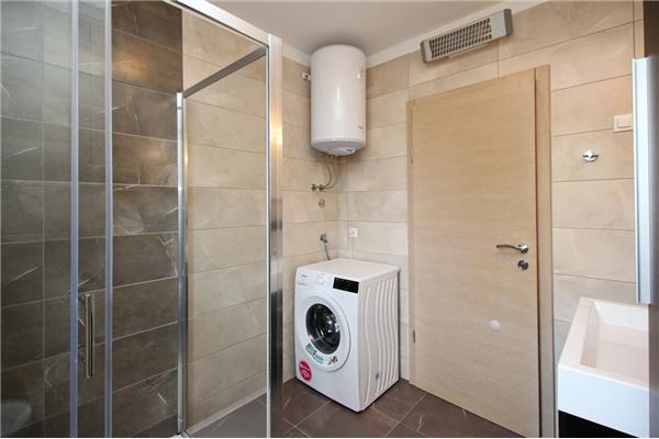 Apartment A2, for 6 persons