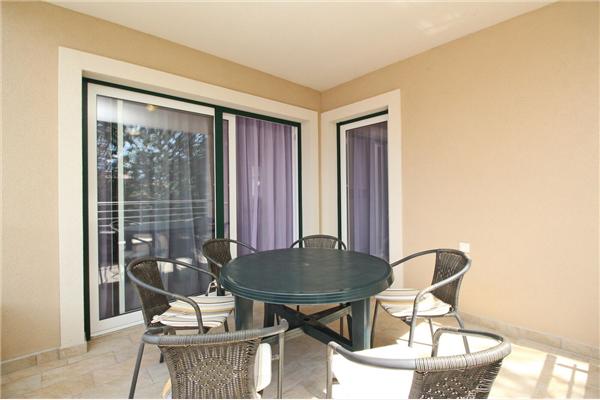 Apartment A4, for 6 persons