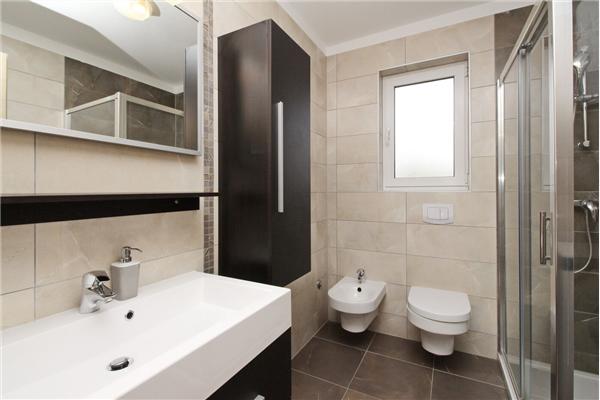 Apartment A4, for 6 persons