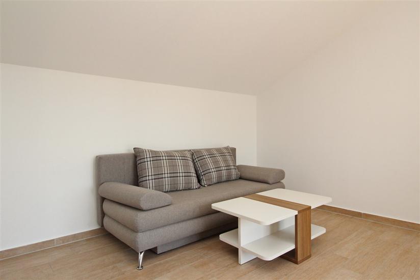 Apartment A5, for 6 persons