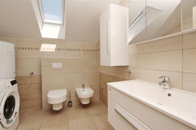 Apartment A5, for 6 persons