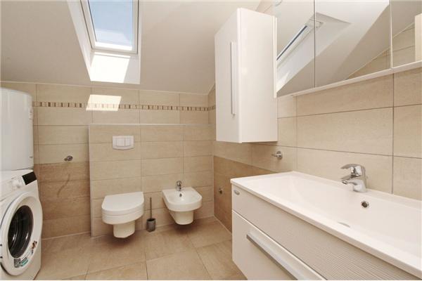 Apartment A5, for 6 persons