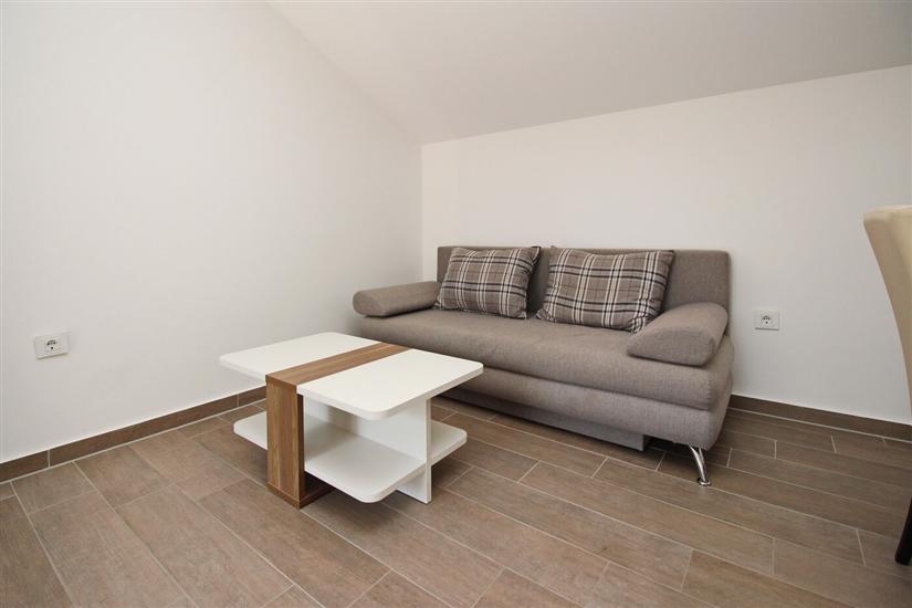 Apartment A6, for 6 persons