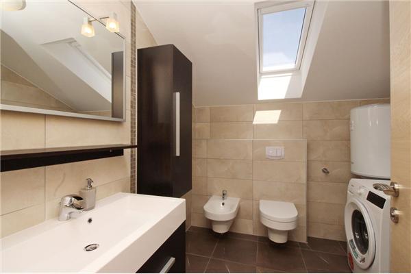 Apartment A6, for 6 persons