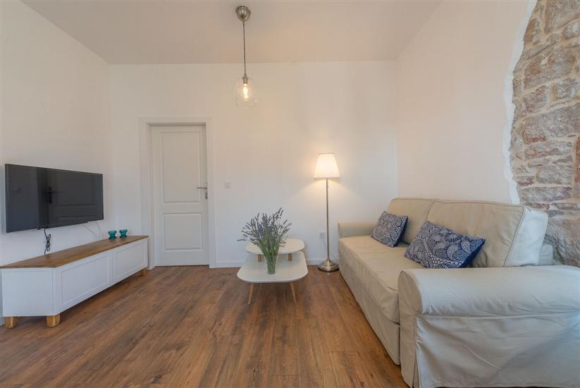 Apartment A1, for 6 persons