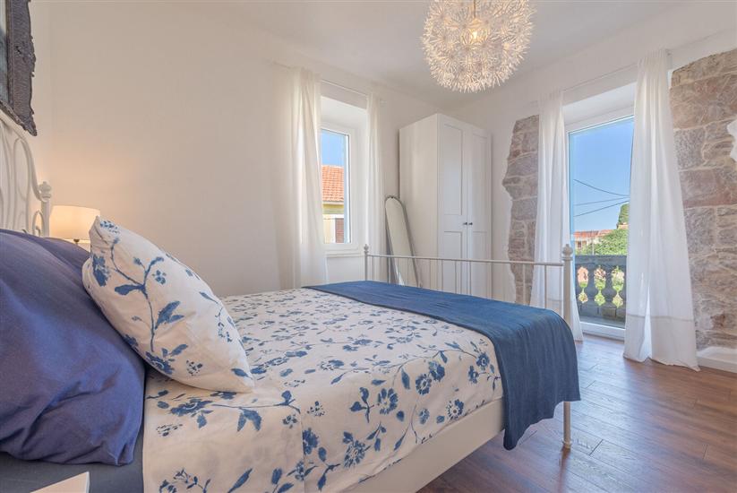 Apartment A1, for 6 persons