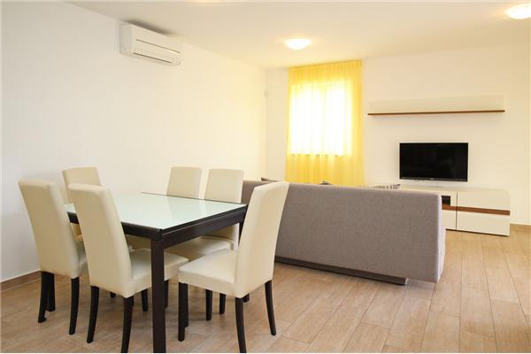 Apartment A1, for 6 persons