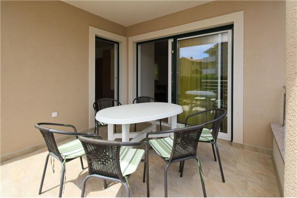 Apartment A1, for 6 persons