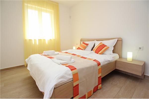 Apartment A1, for 6 persons